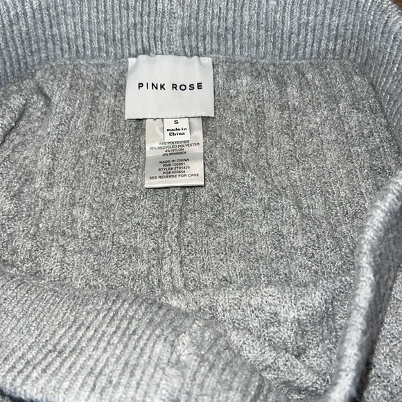 Pink Rose Sweater Set - Picture 4 of 8